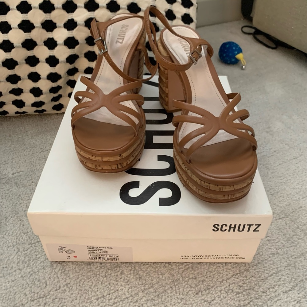SCHUTZ Saltó Alto high heel Platform Sandal in tan, size 8 - Picture 4 of 5